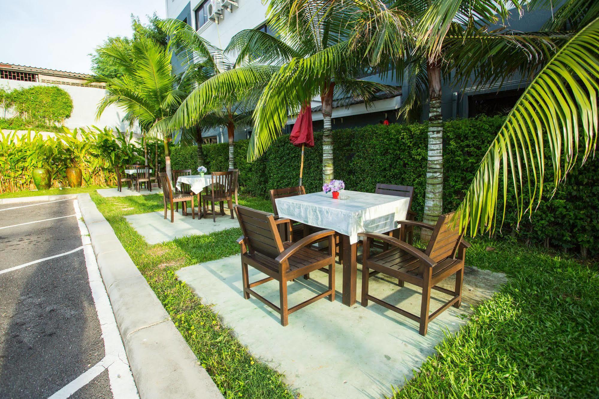 Airbest Gemtree Lampang Hotel Eksteriør billede