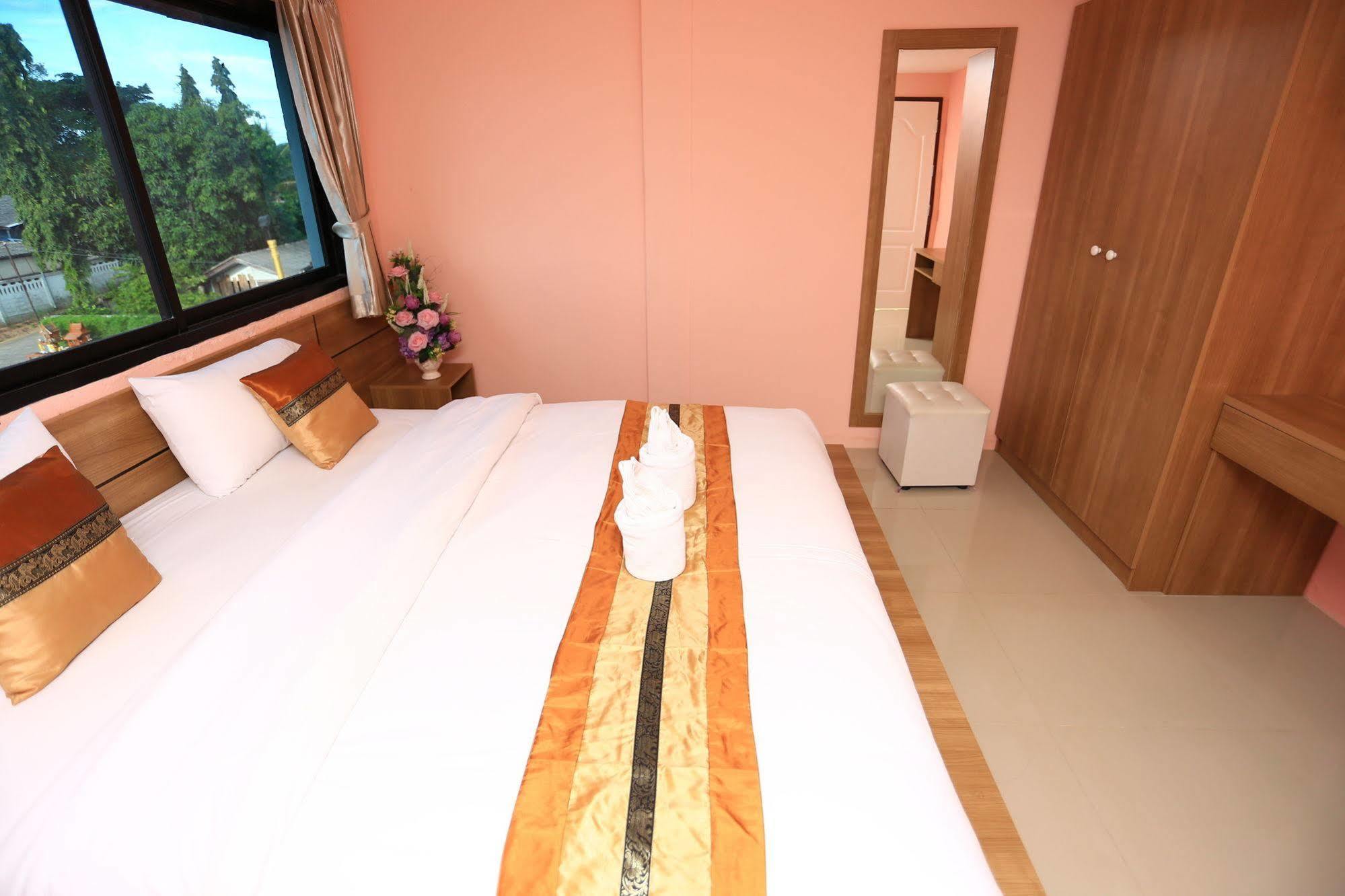 Airbest Gemtree Lampang Hotel Eksteriør billede